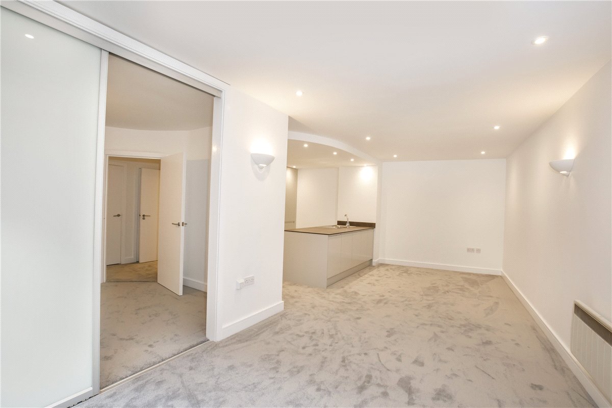 1 bedroom Flat, The Courtyard, St. Martins Lane, YO1 - Let Agreed, Image 8