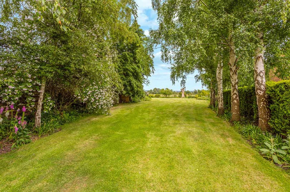 5 bedroom House, Martins Road, Keevil, BA14 - , Image 16
