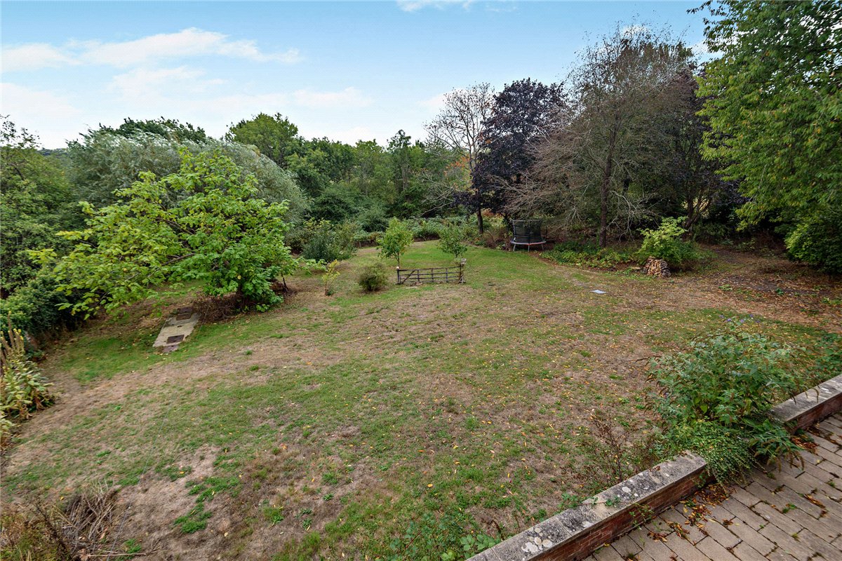 4 bedroom House, Enborne, Newbury, RG20 - Available, Image 14