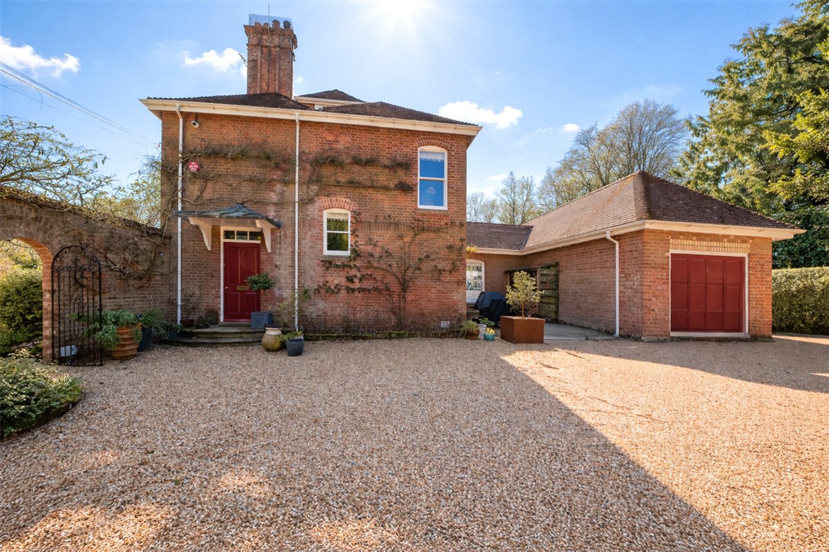 4 bedroom House, Fullerton, Andover, SP11 - Let Agreed, Image 4