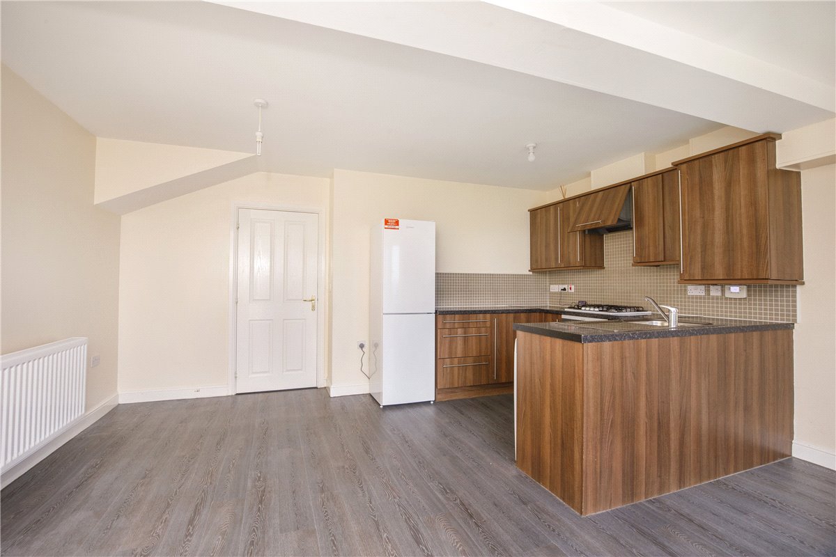 3 bedroom House, Bracken Way, Harworth, DN11 - , Image 3