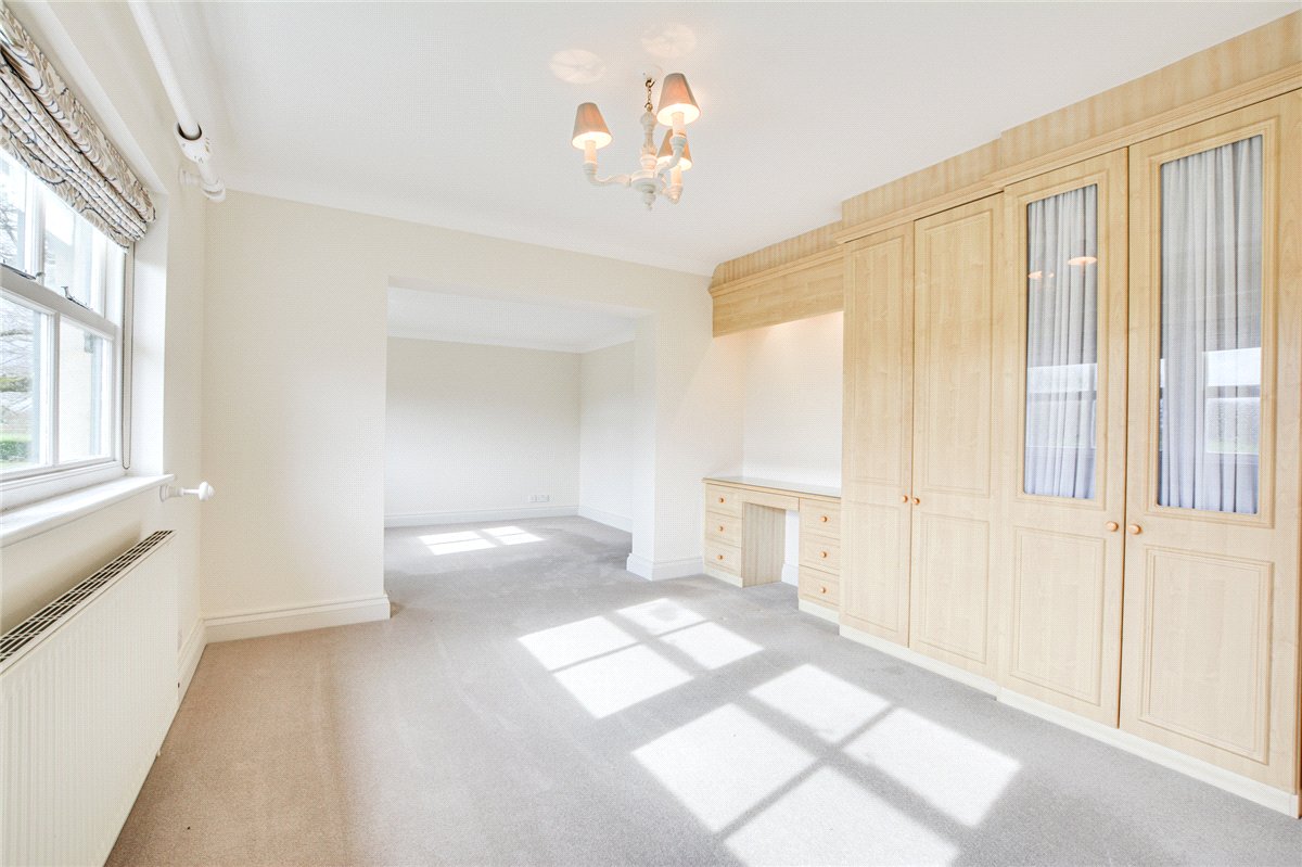 4 bedroom House, Glazebrook Lane, Glazebrook, WA3 - Available, Image 11
