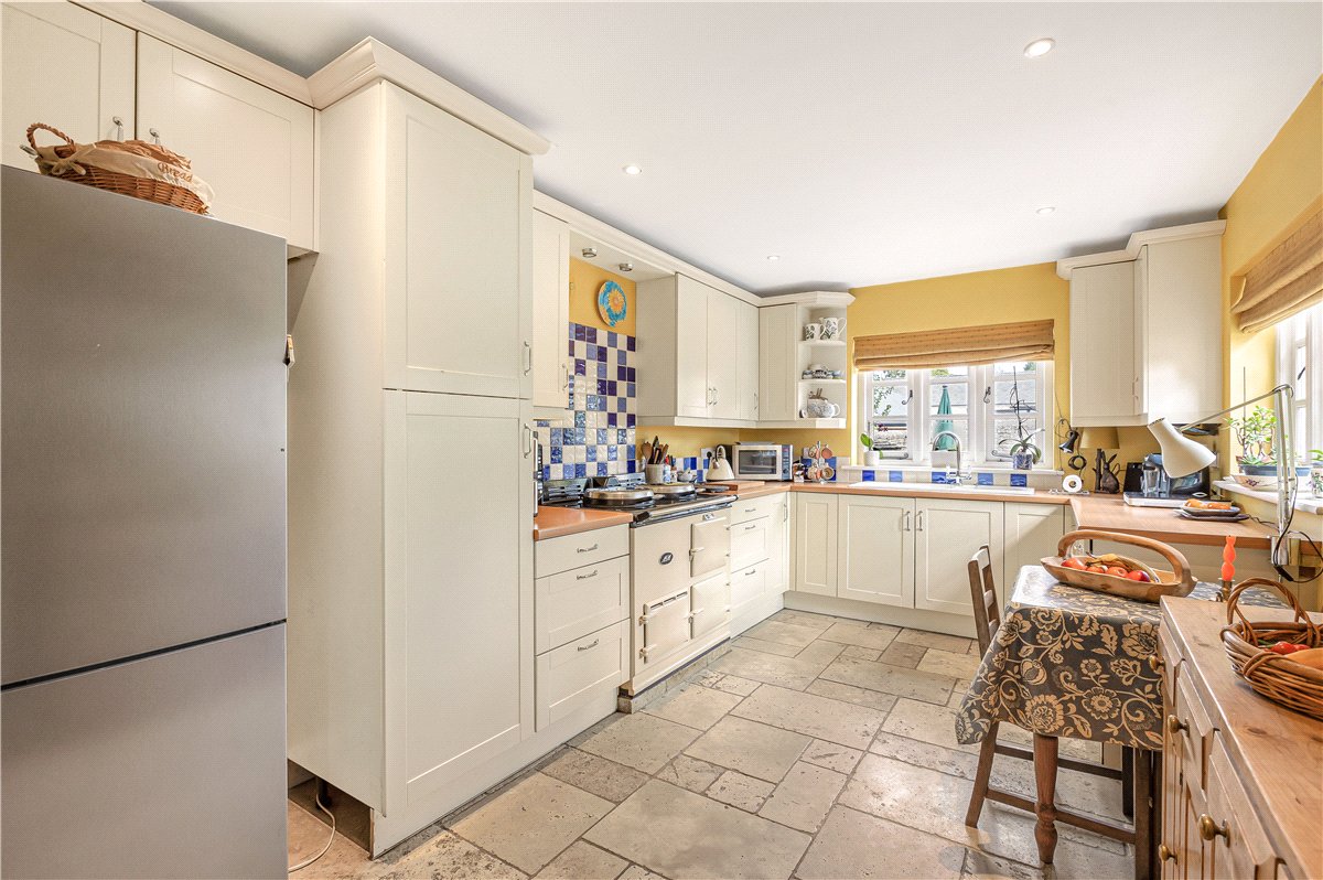 5 bedroom House, Medcroft Road, Tackley, OX5 - Available, Image 7