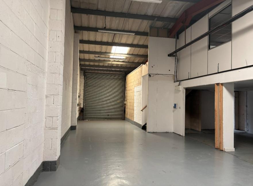 2231 Sq Ft, Harris Road, Calne, SN11 - Available, Image 1