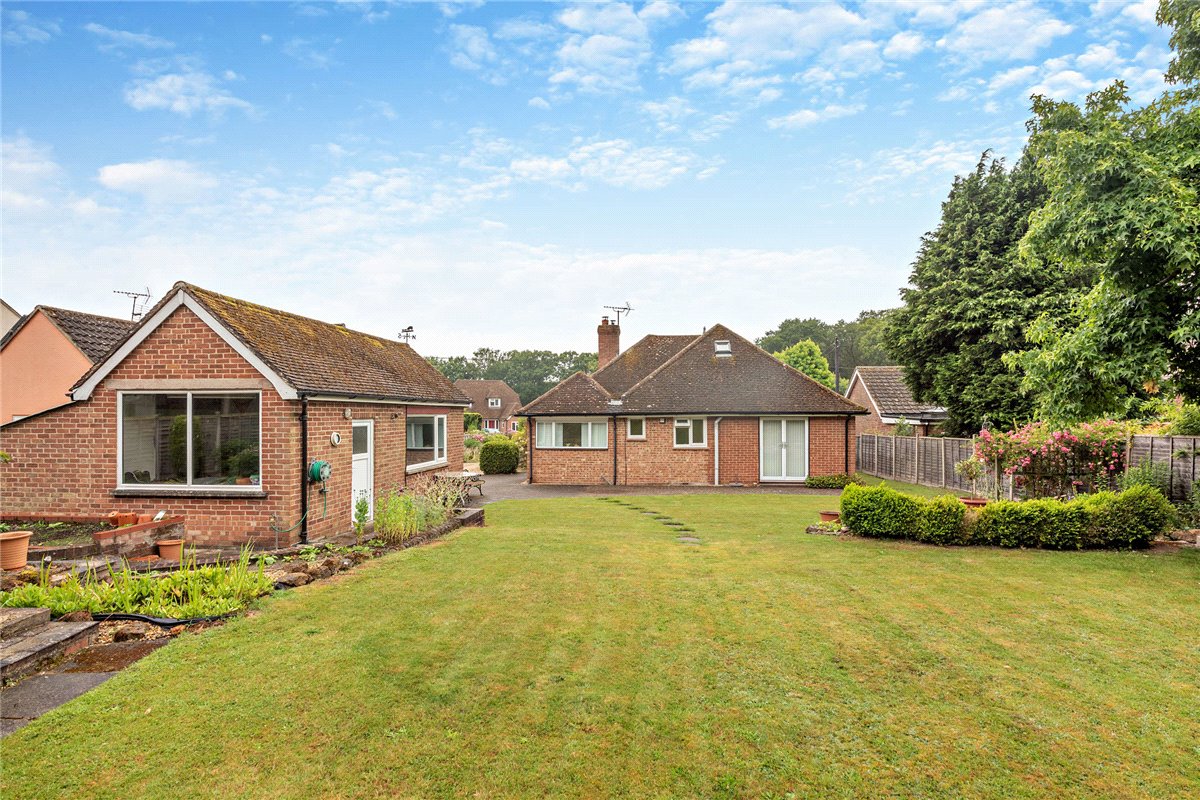 3 bedroom Bungalow, Long Lane, Hermitage, RG18 - Available, Image 16