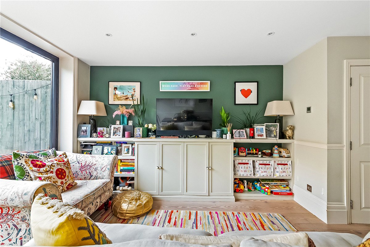 3 bedroom Flat, Trinity Road, London, SW17 - Available, Image 9