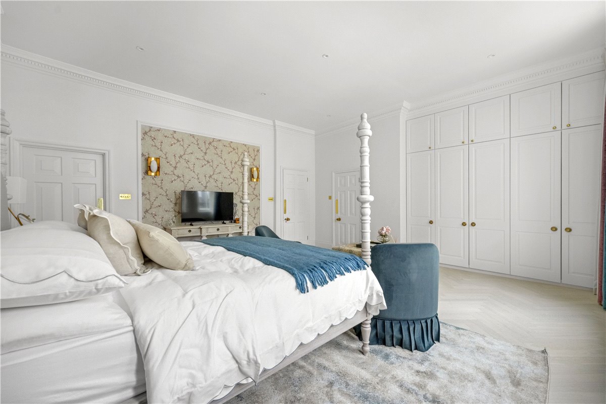 6 bedroom House, Ennismore Gardens, Knightsbridge, SW7 - Available, Image 21