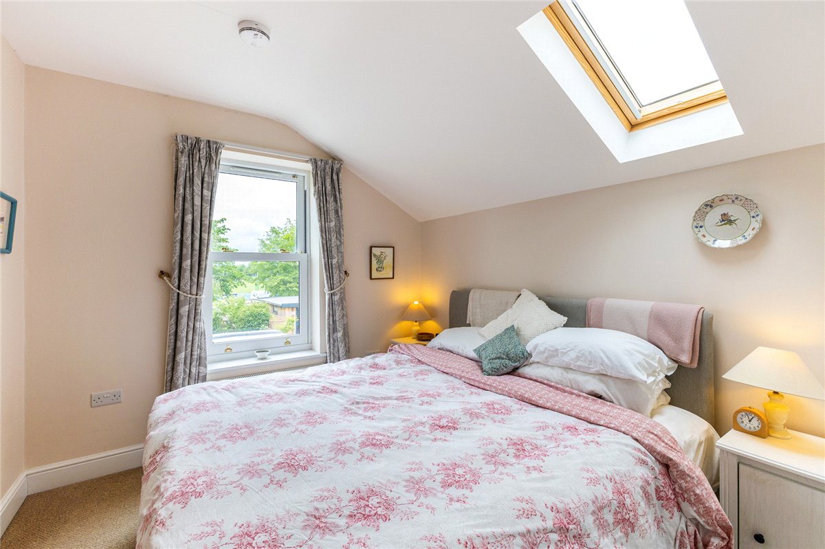 4 bedroom House, Fulbrooke Road, Cambridge, CB3 - Available, Image 11