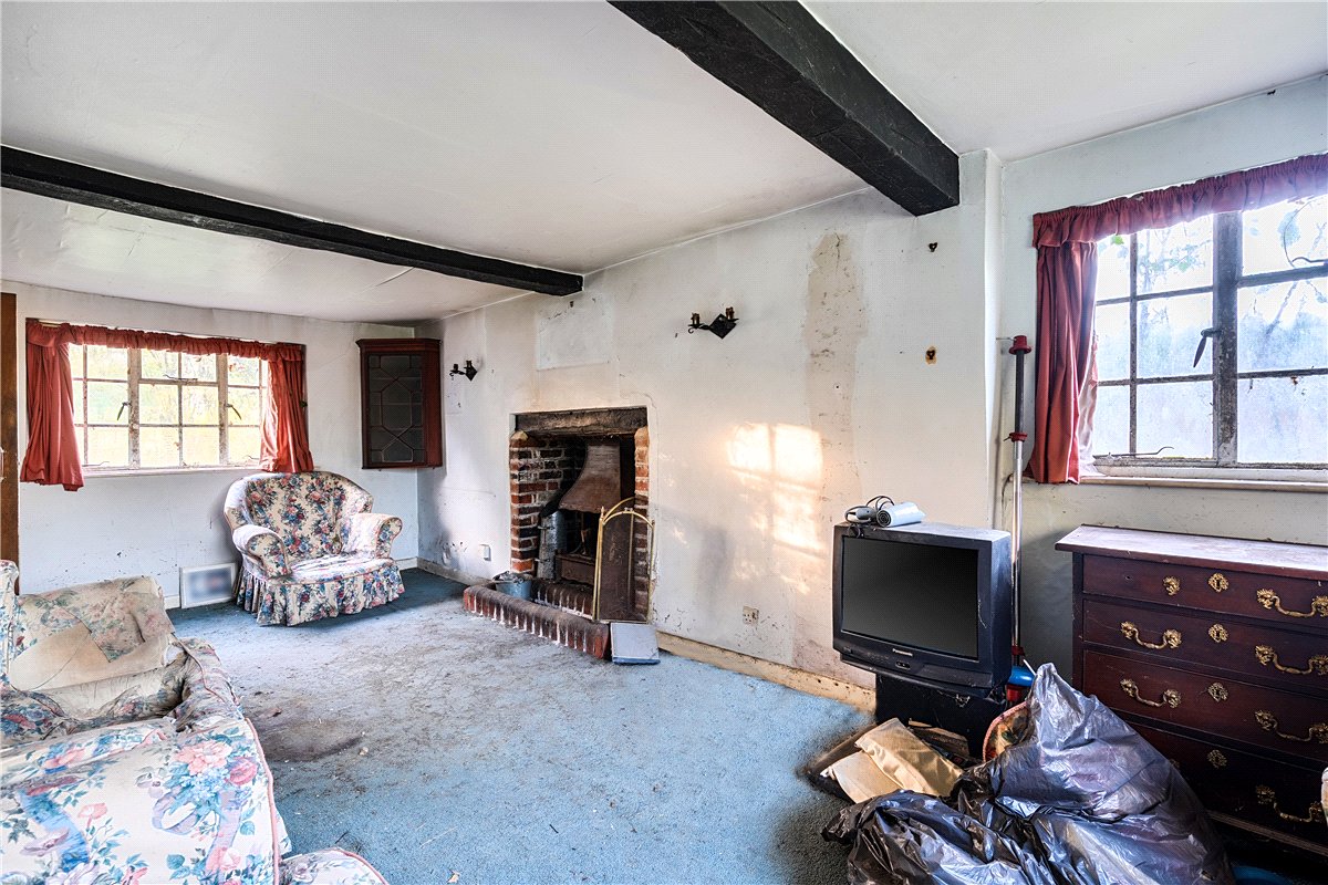 3 bedroom House, Westcourt, Burbage, SN8 - Sold STC, Image 8