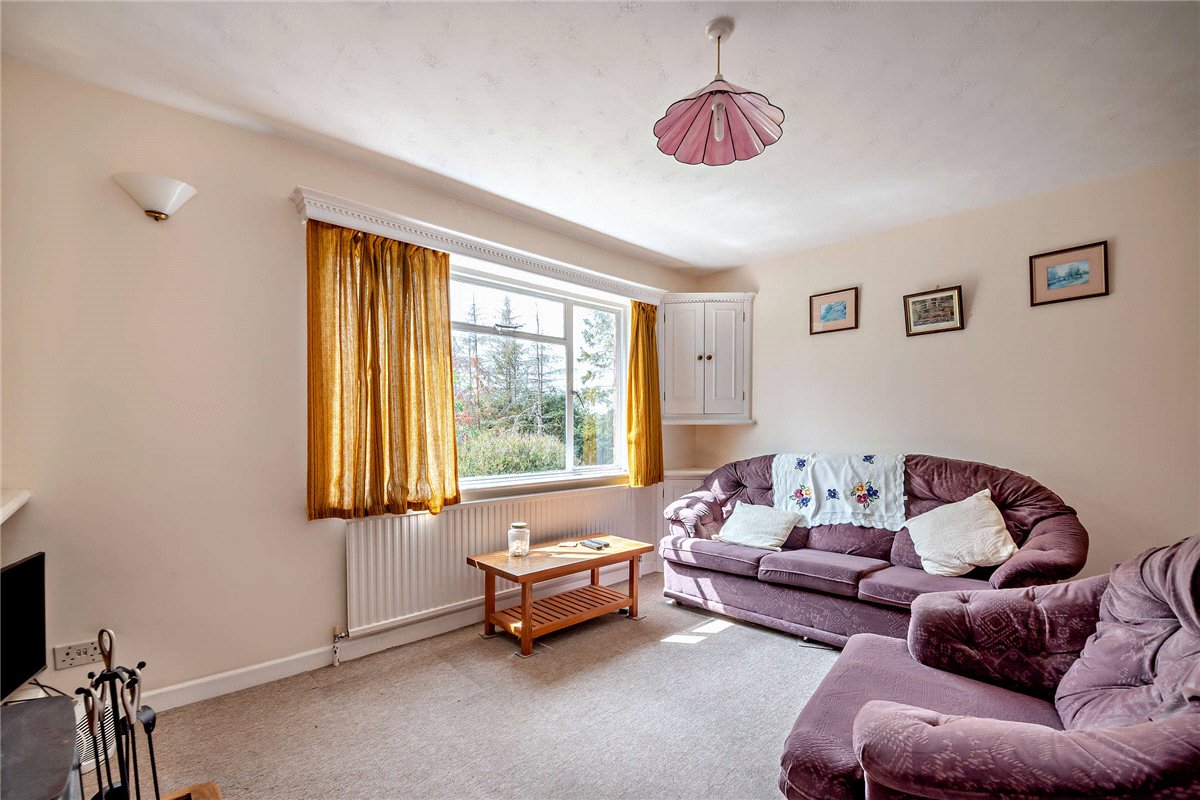 2 bedroom House, Hamstead Marshall, Newbury, RG20 - Available, Image 4