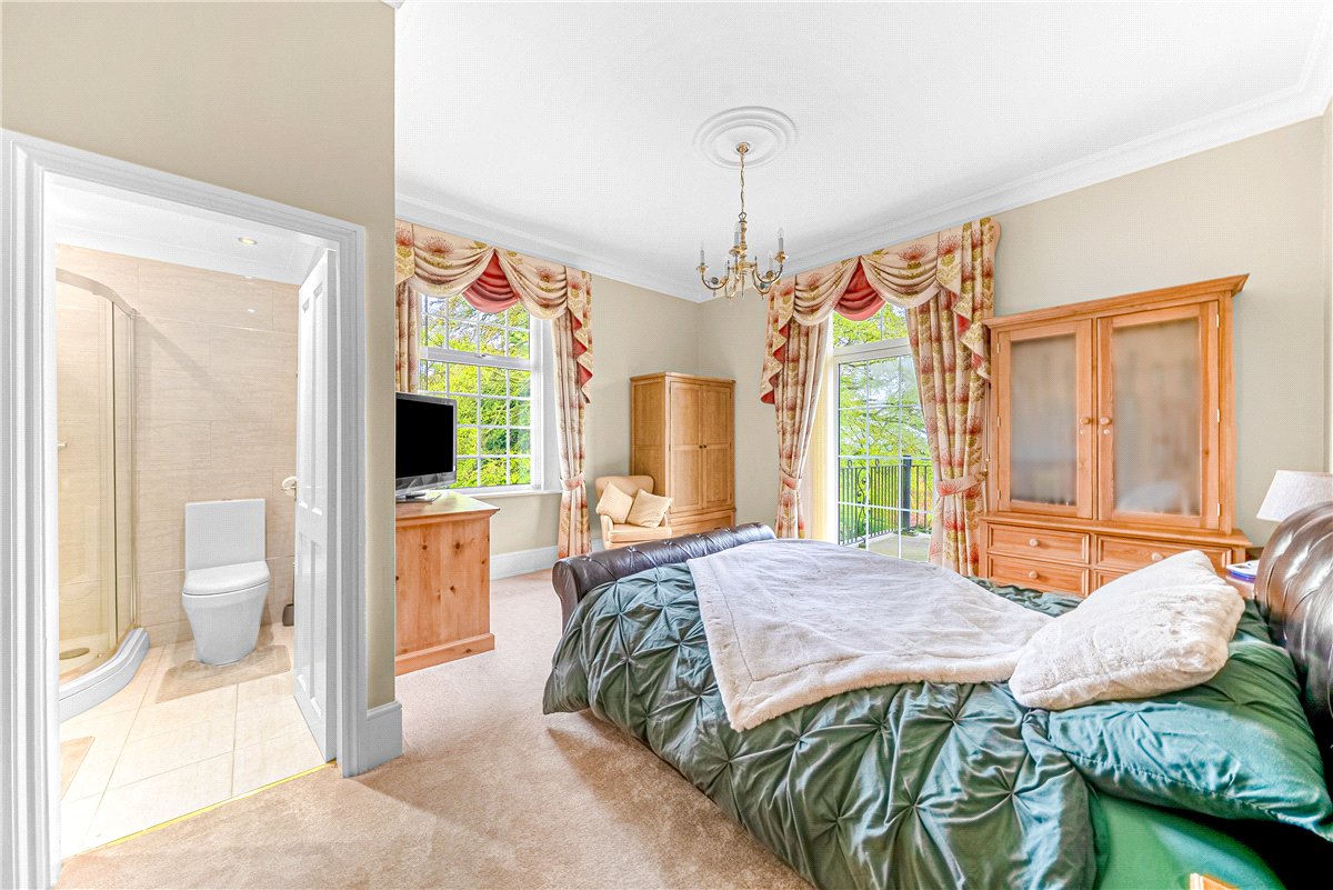 18 bedroom House, Wold Road, Nafferton, YO25 - Available, Image 60