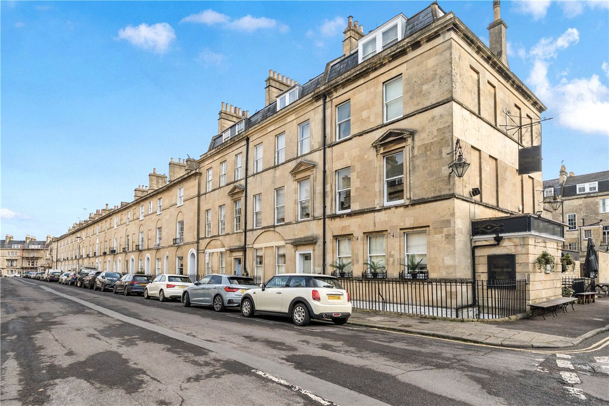 1 bedroom Flat, Daniel Street, Bath, BA2 - Let Agreed, Image 2