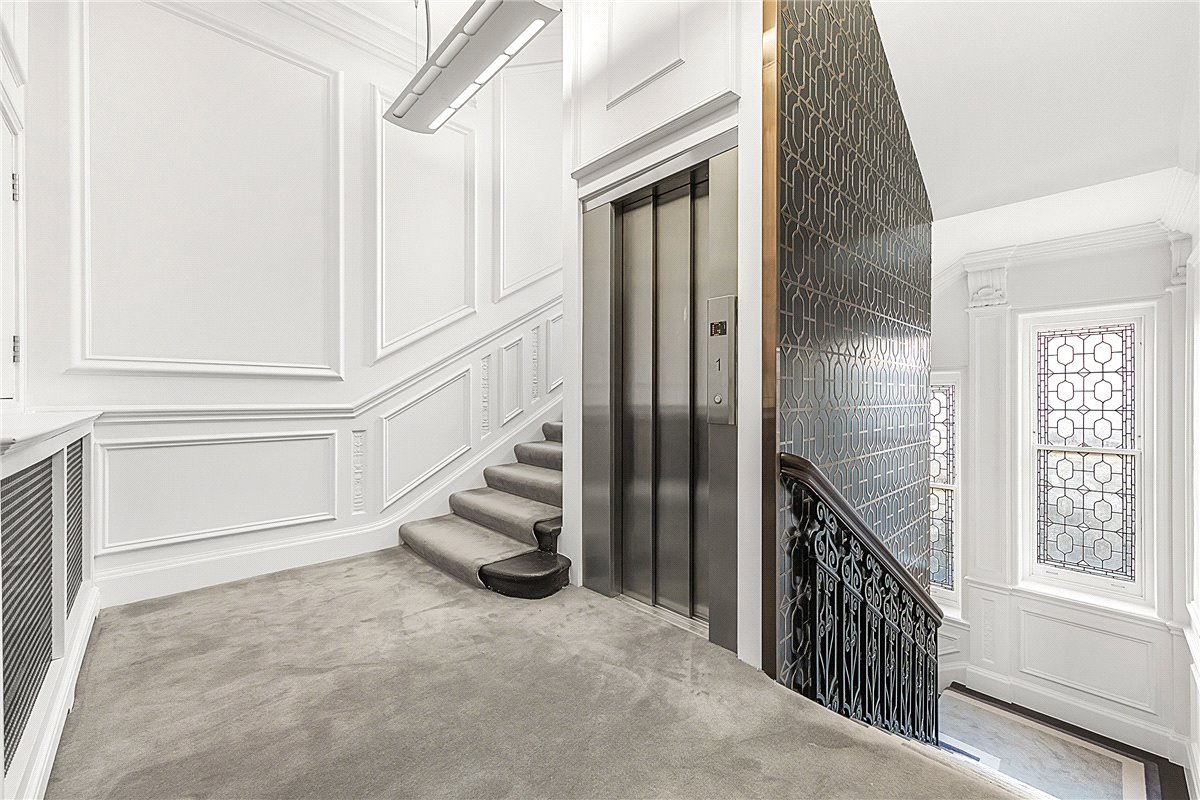 1 bedroom Flat, Carlos Place, Mayfair, W1K - Available, Image 10