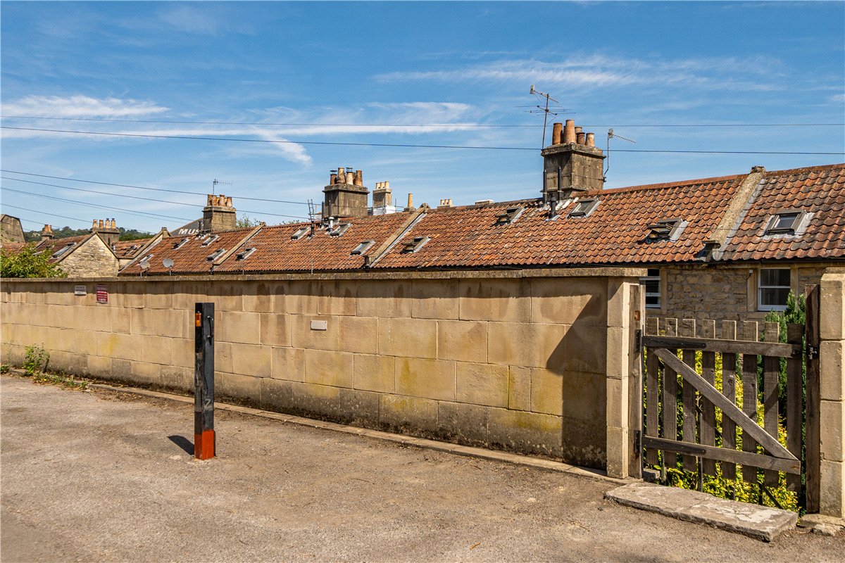 1 bedroom House, Prior Park Road, Bath, BA2 - Available, Image 6