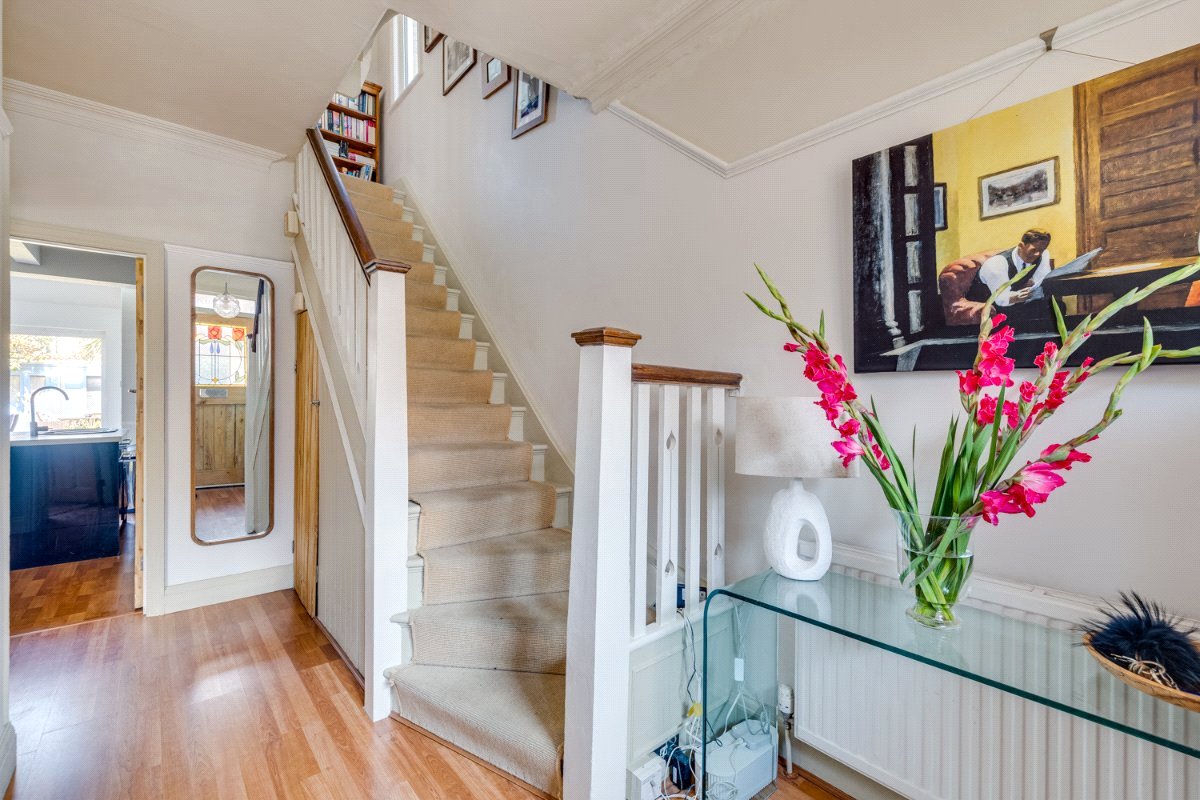 4 bedroom House, Kingsway, London, SW14 - Available, Image 6