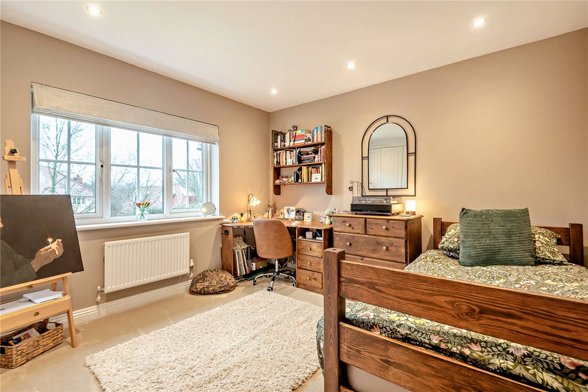 5 bedroom House, Spring Gardens, Newbury, RG20 - Sold STC, Image 7