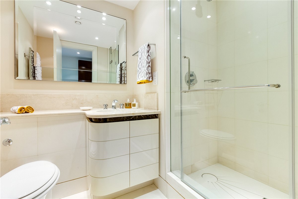 3 bedroom Flat, Knightsbridge, London, SW7 - Available, Image 13