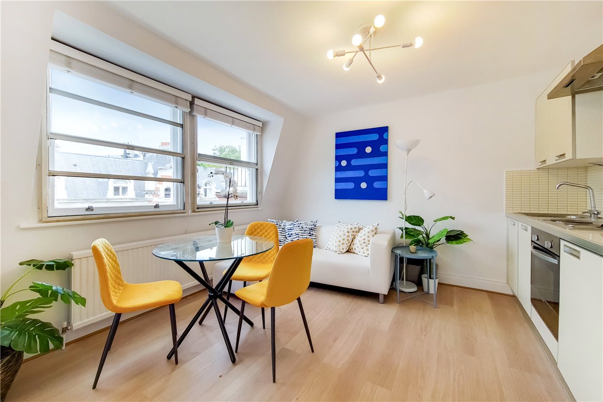 0 bedroom Flat, Egerton Gardens, Knightsbridge, SW3 - Available