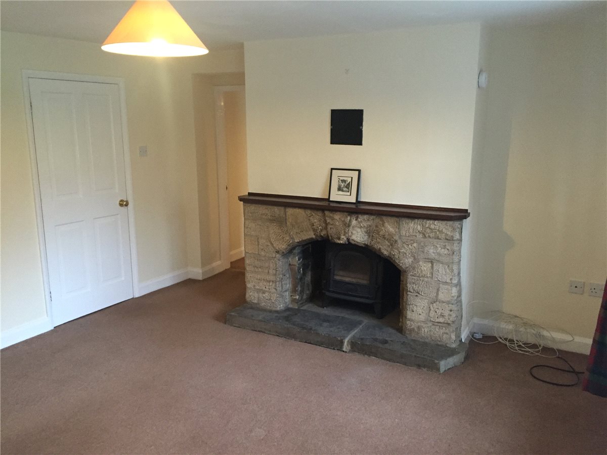 3 bedroom House, The Green, North Deighton, LS22 - , Image 8