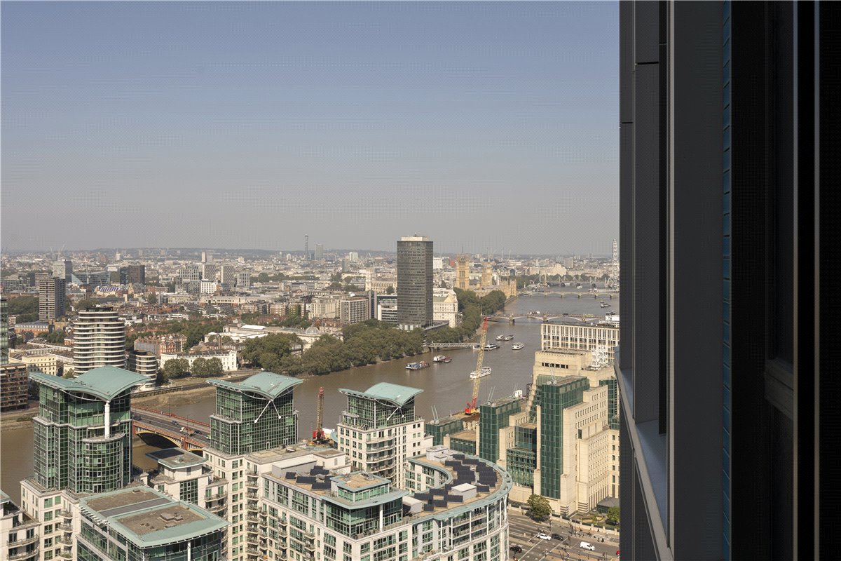 1 bedroom Flat, DAMAC Tower, Nine Elms, SW8 - Available, Image 7
