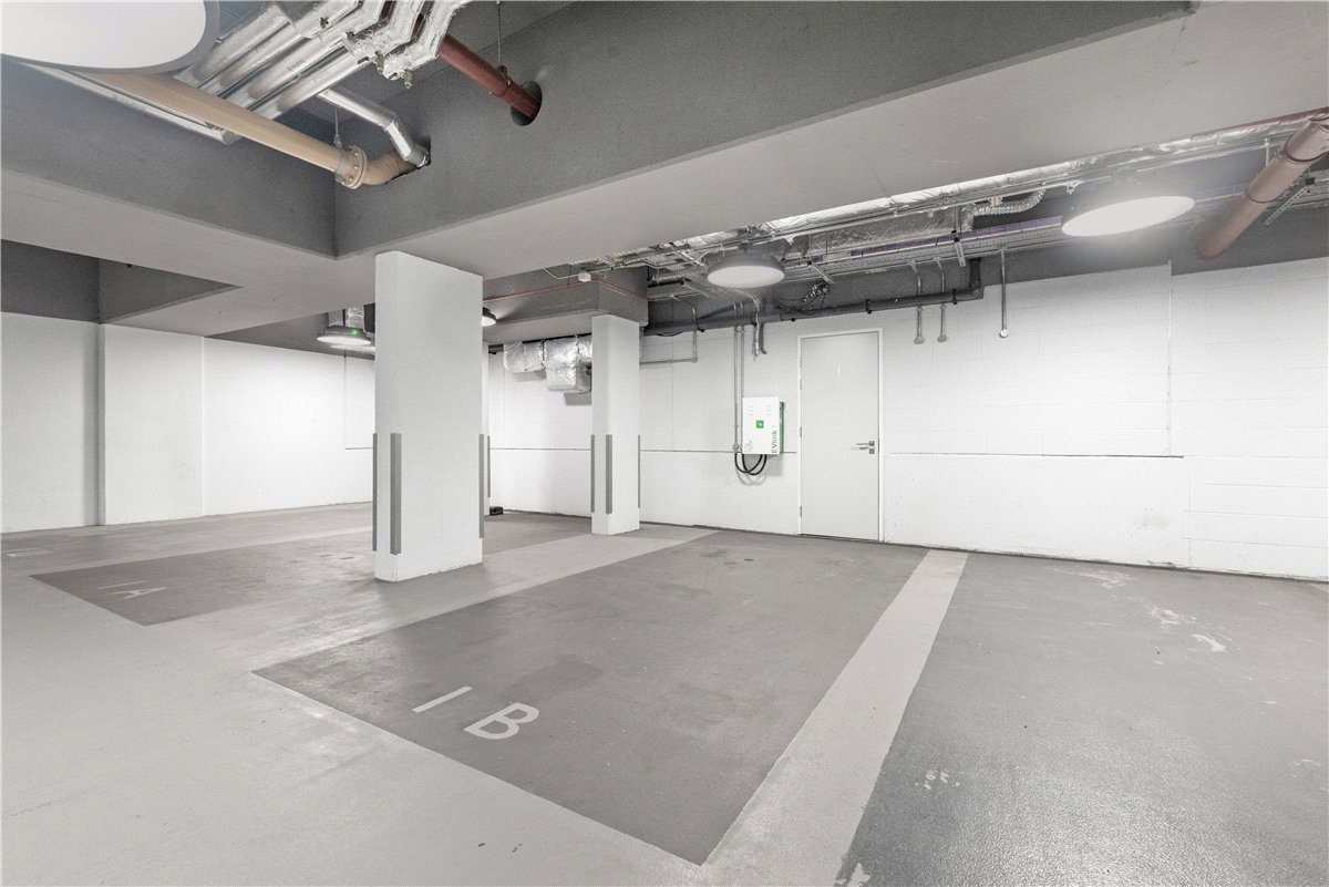 4 bedroom Flat, Chelsea Manor Street, Chelsea, SW3 - Available, Image 15