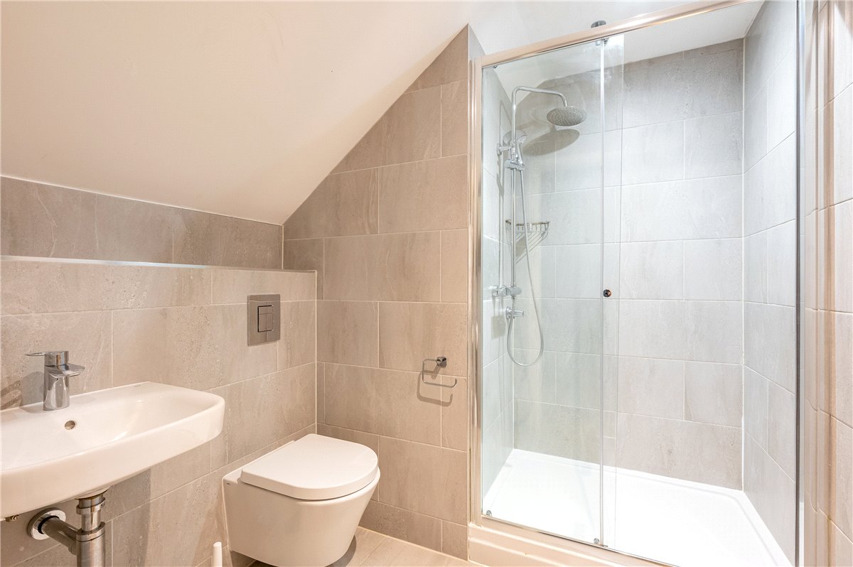 3 bedroom Flat, The Avenue, York, YO30 - , Image 8