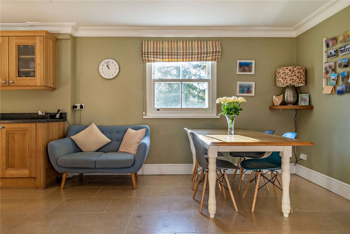 6 bedroom House, Cat Street, East Hendred, OX12 - Available, Image 3