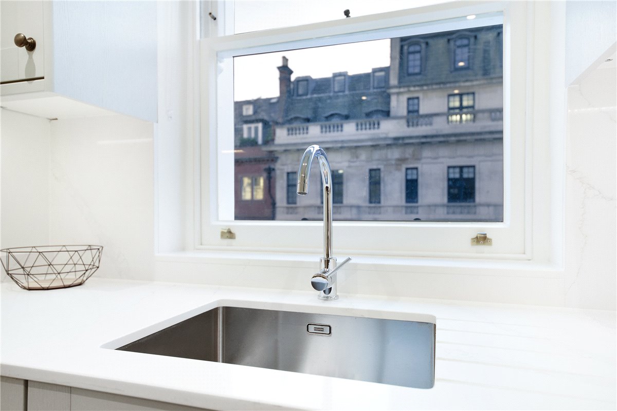 4 bedroom Flat, Harley Street, Marylebone, W1G - Available, Image 16
