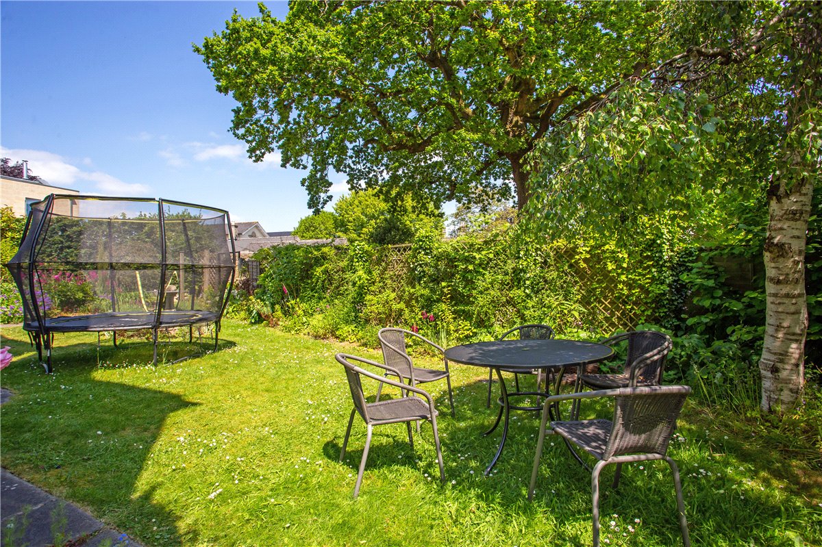 2 bedroom Flat, Church Road, Combe Down, BA2 - Available, Image 11