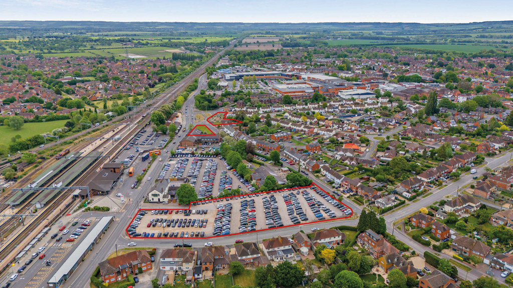 0  Development Land, Station Road, Didcot, OX11 - Available