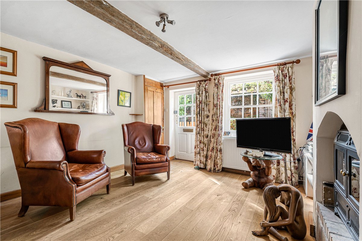 3 bedroom House, Wellington Place, High Street, SN8 - Available, Image 5