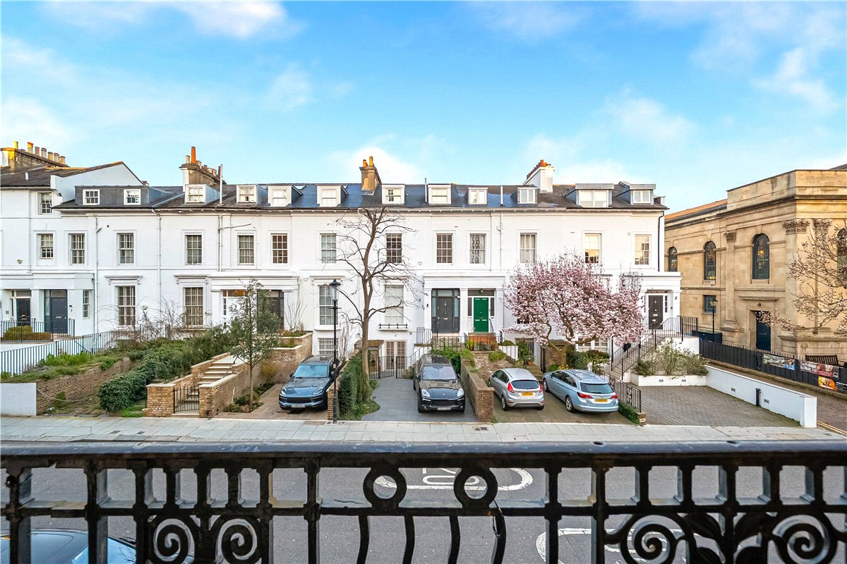 4 bedroom Flat, Wynnstay Gardens, Kensington, W8 - Available, Image 25