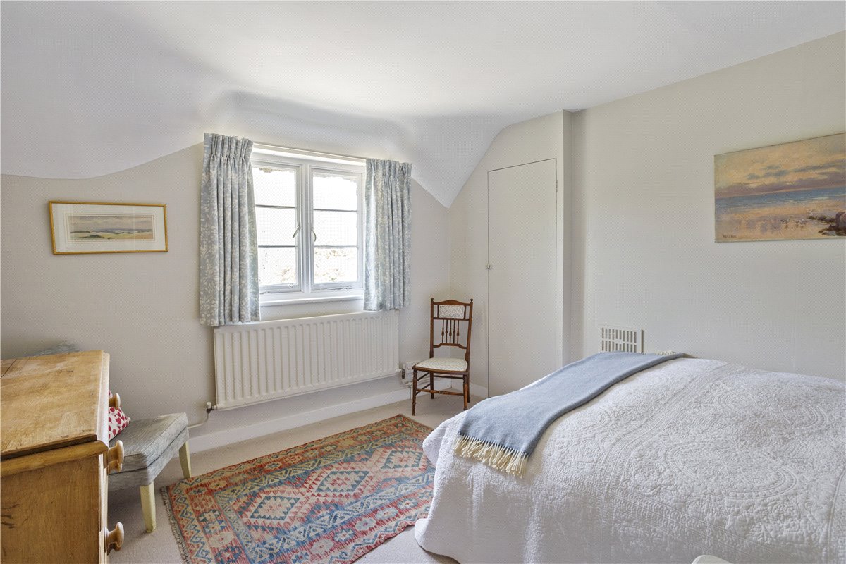 5 bedroom House, The Street, Marden, SN10 - Available, Image 15