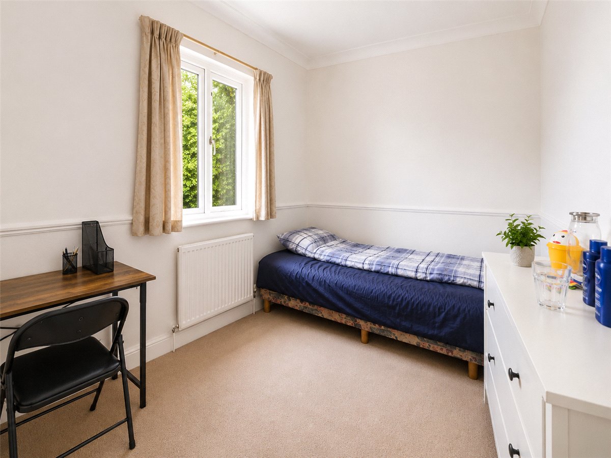 3 bedroom Flat, Langthorne Street, London, SW6 - Let Agreed, Image 4