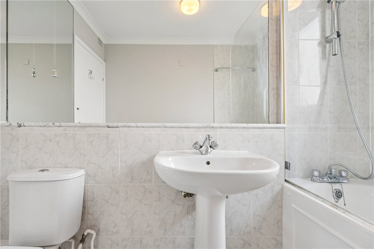 3 bedroom Flat, Napier Court, Ranelagh Gardens, SW6 - Available, Image 11