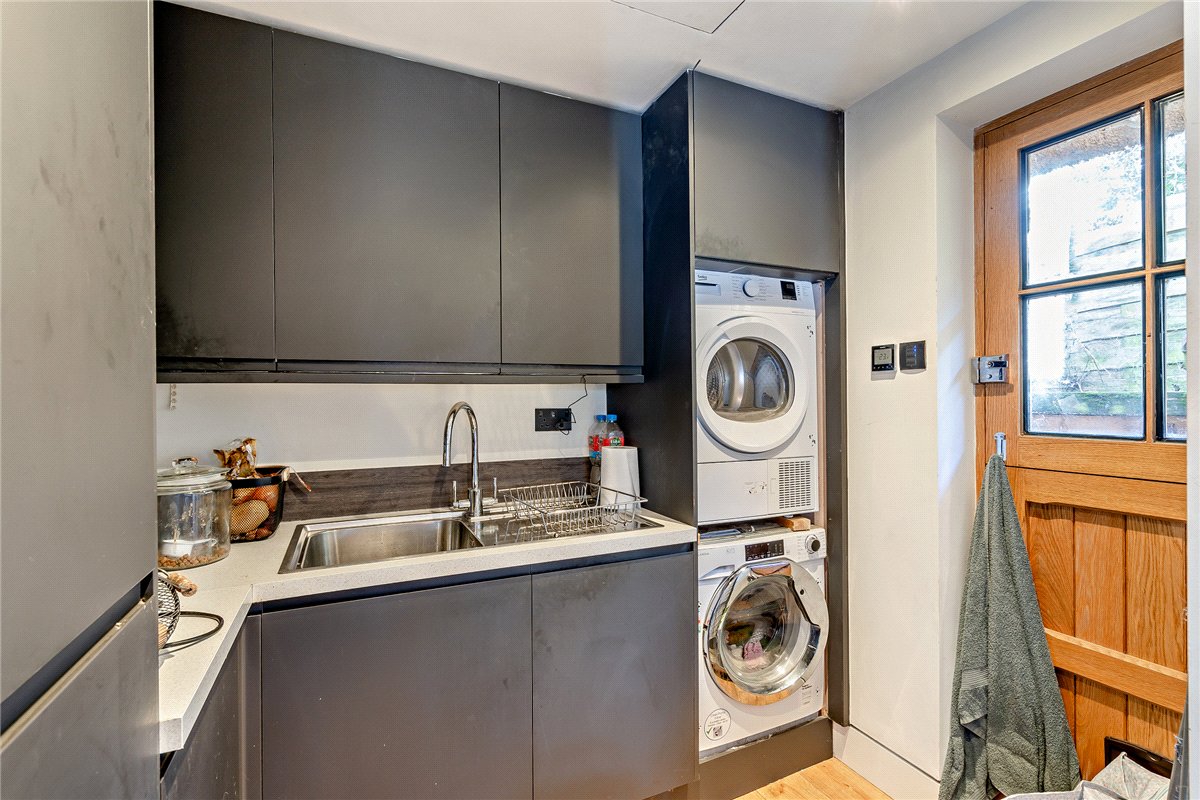 4 bedroom House, Lower Green, Inkpen, RG17 - Available, Image 15