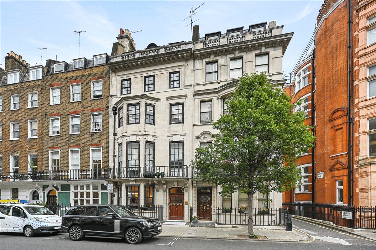 3 bedroom Flat, Harley Street, Marylebone, W1G - Let Agreed