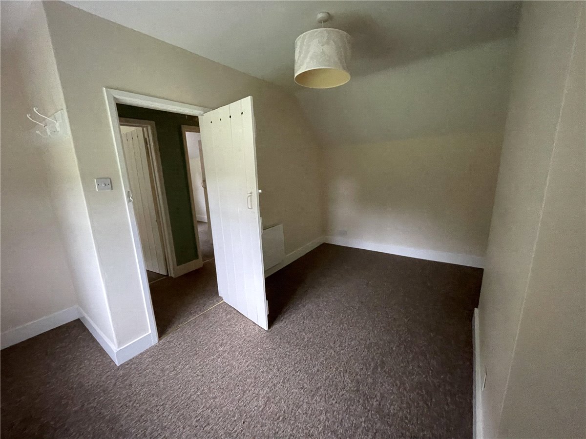 3 bedroom House, Hermitage, Thatcham, RG18 - Available, Image 10