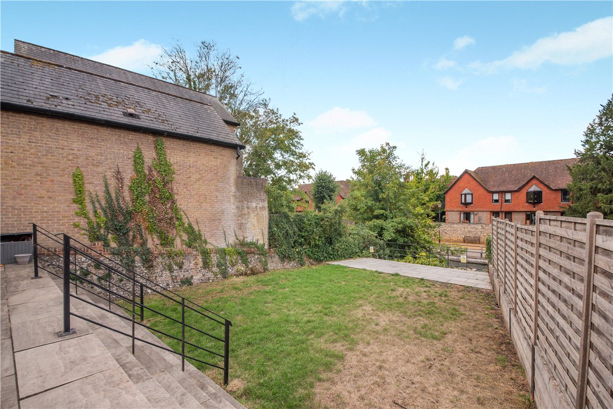 3 bedroom House, Chesil Street, Winchester, SO23 - Available, Image 15