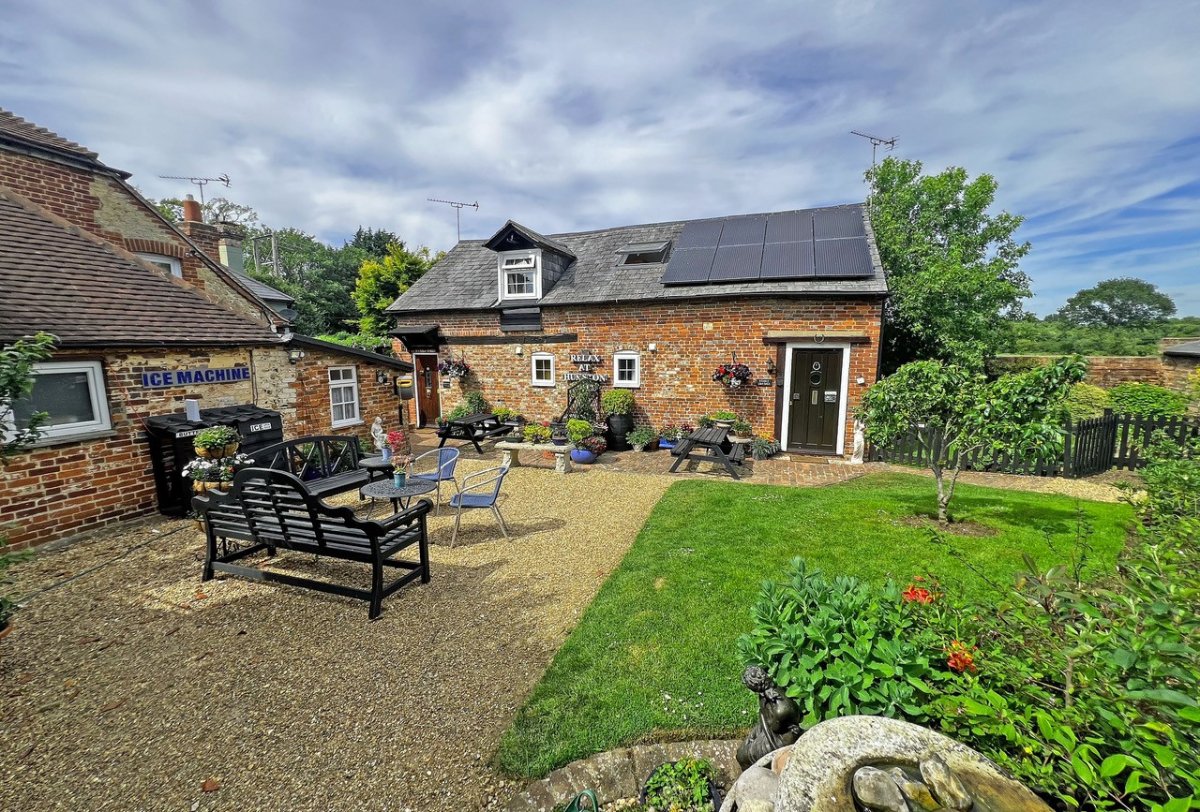 5 bedroom House, Hunston Mill House & Cottages, Selsey Road, PO20 - Available, Image 4