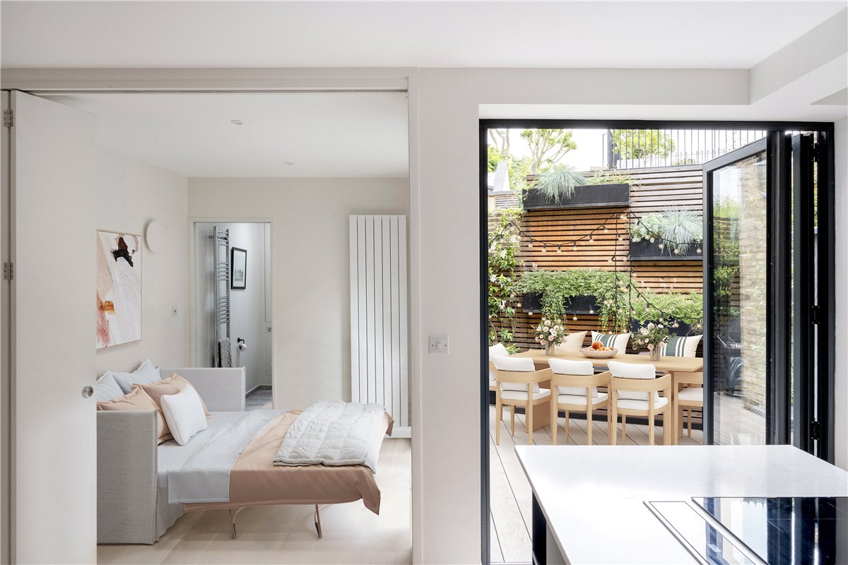 2 bedroom House, Nottingham Road, London, SW17 - Sold, Image 1