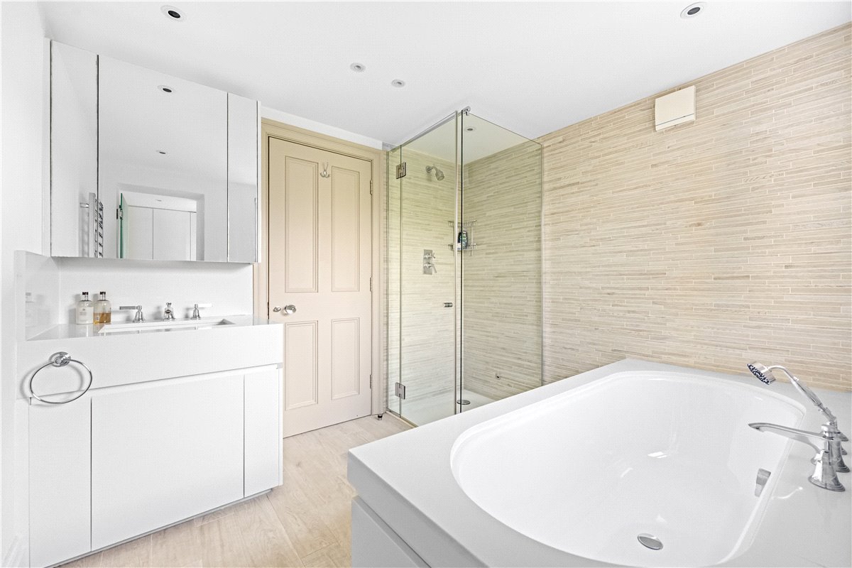 3 bedroom Flat, Addison Road, Holland Park, W14 - Available, Image 20
