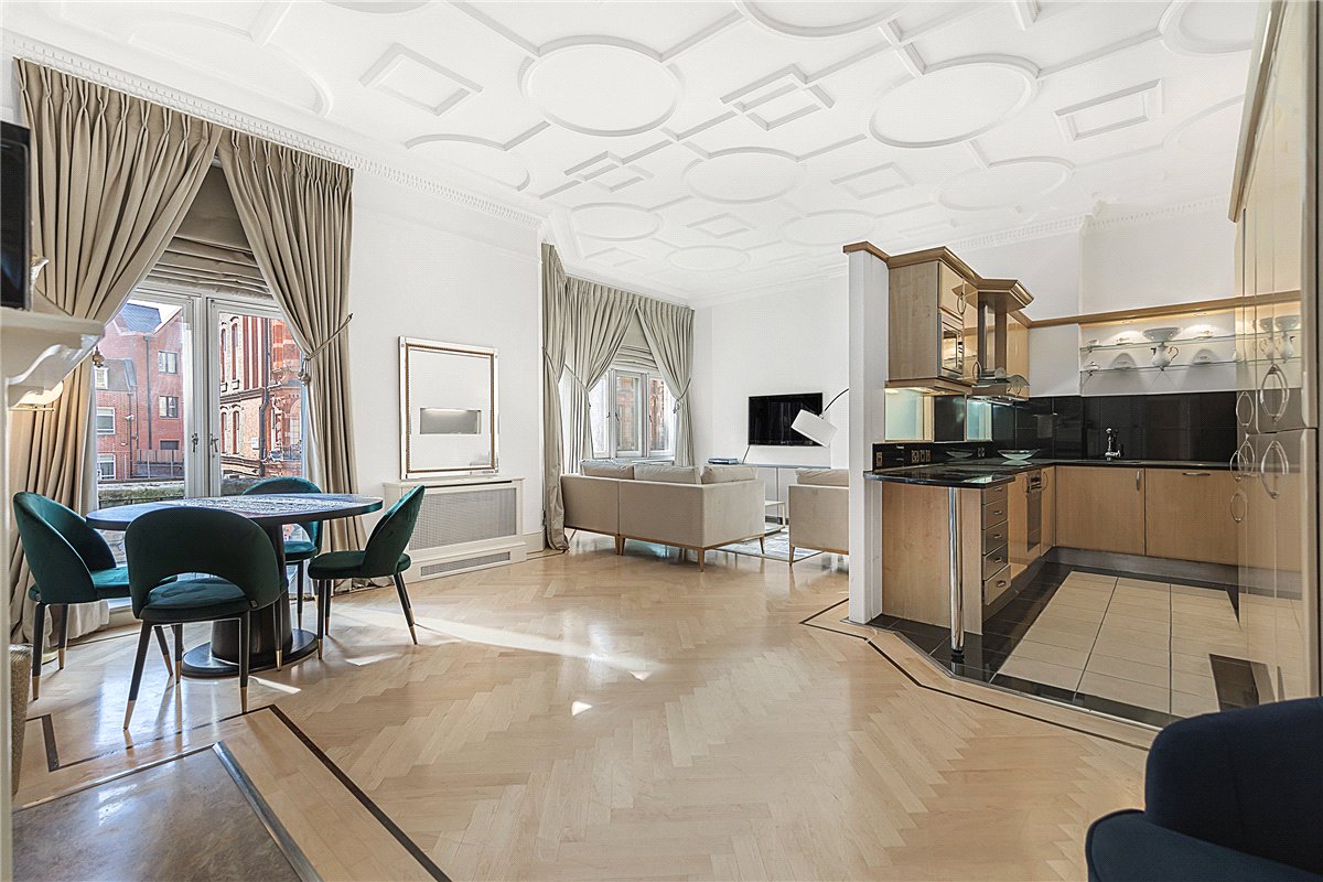 1 bedroom Flat, Carlos Place, Mayfair, W1K - Available, Image 3