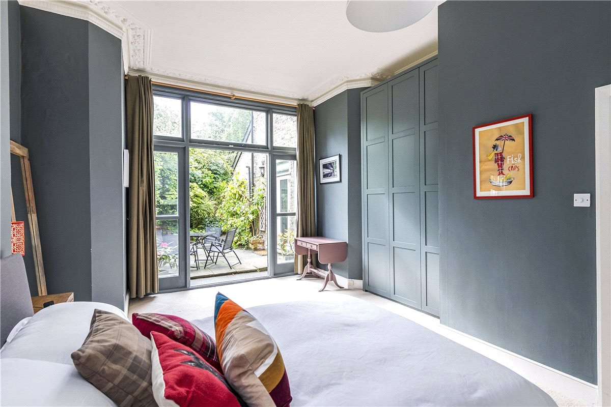 2 bedroom Flat, Earlsfield Road, London, SW18 - Sold STC, Image 12