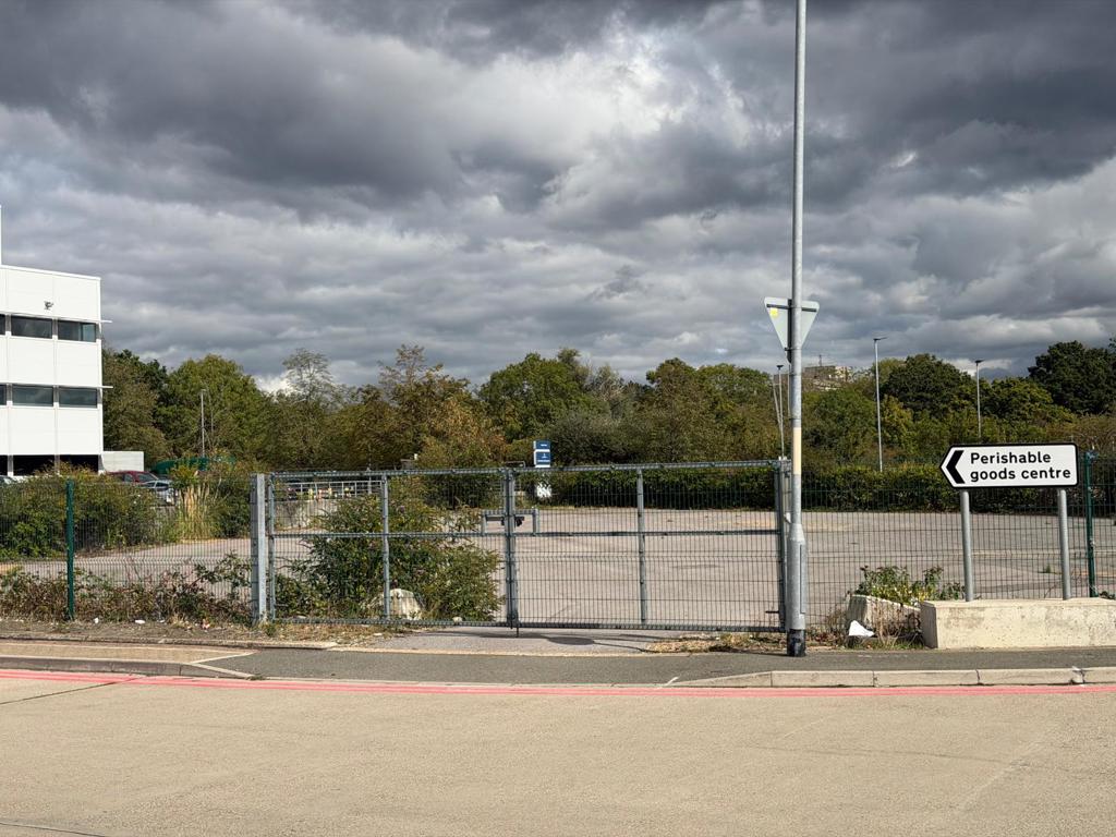 27573 Sq Ft, Eastern Perimeter Road, Hounslow, TW6 - Available, Image 4
