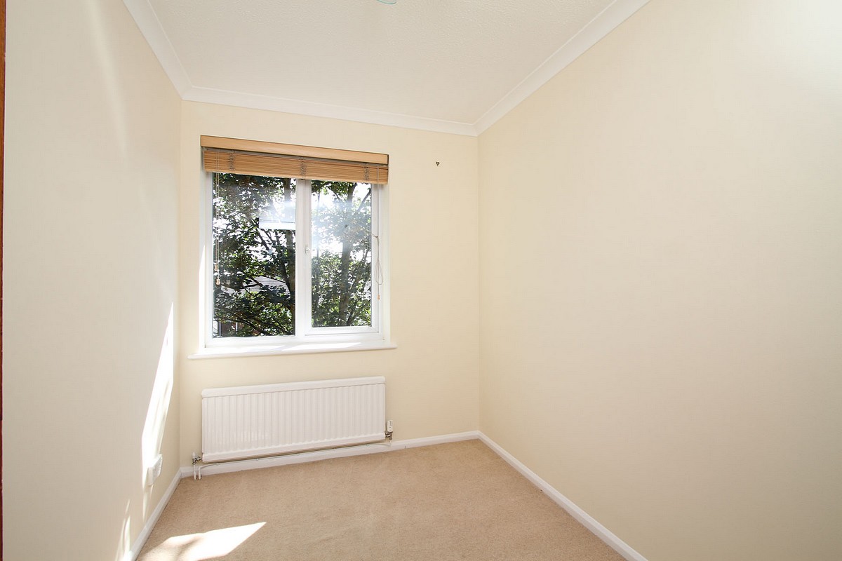 2 bedroom Flat, Hernes Road, Oxford, OX2 - , Image 5
