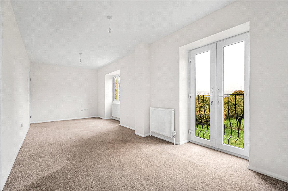 4 bedroom House, Bacombe Lane, Wendover, HP22 - Available, Image 9
