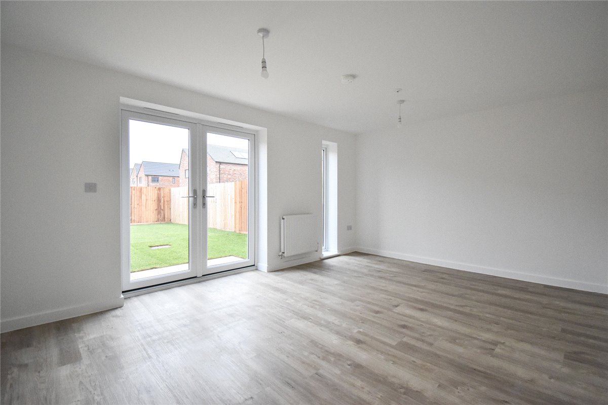 4 bedroom House, Thistle Street, Northstowe, CB24 - , Image 2
