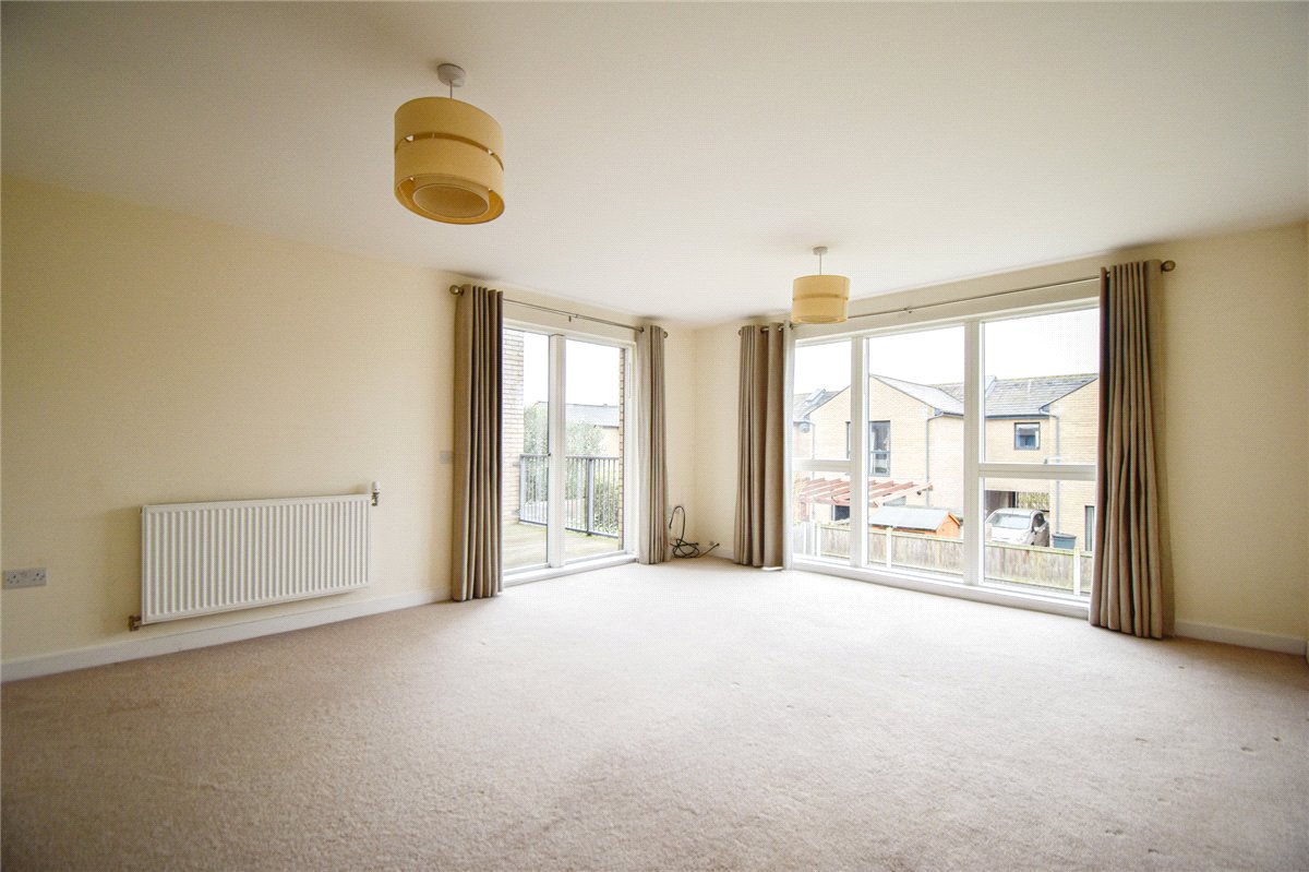 4 bedroom House, Harvest Road, Trumpington, CB2 - Let Agreed, Image 2