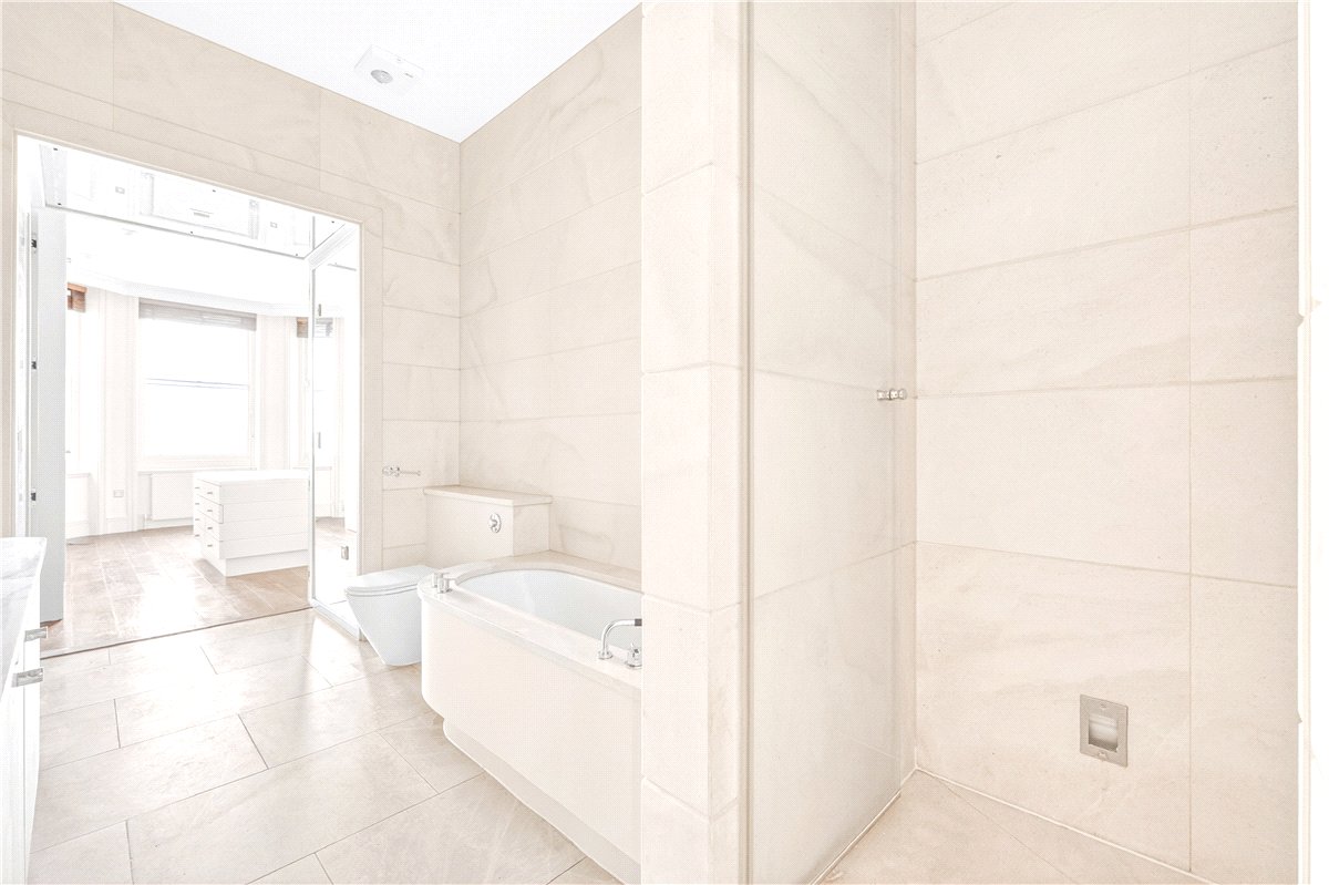 4 bedroom Flat, Marylebone Road, Marylebone, NW1 - Let Agreed, Image 4